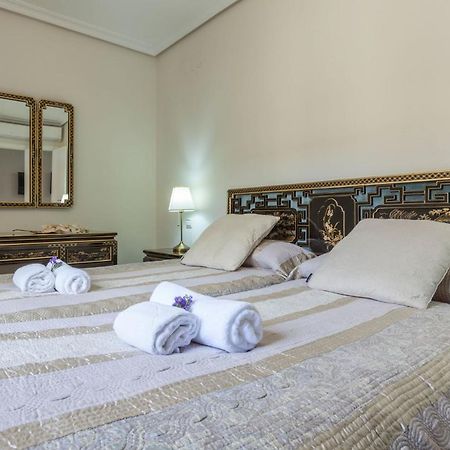Apartamento Calle Sierpes Sevilla Exteriör bild