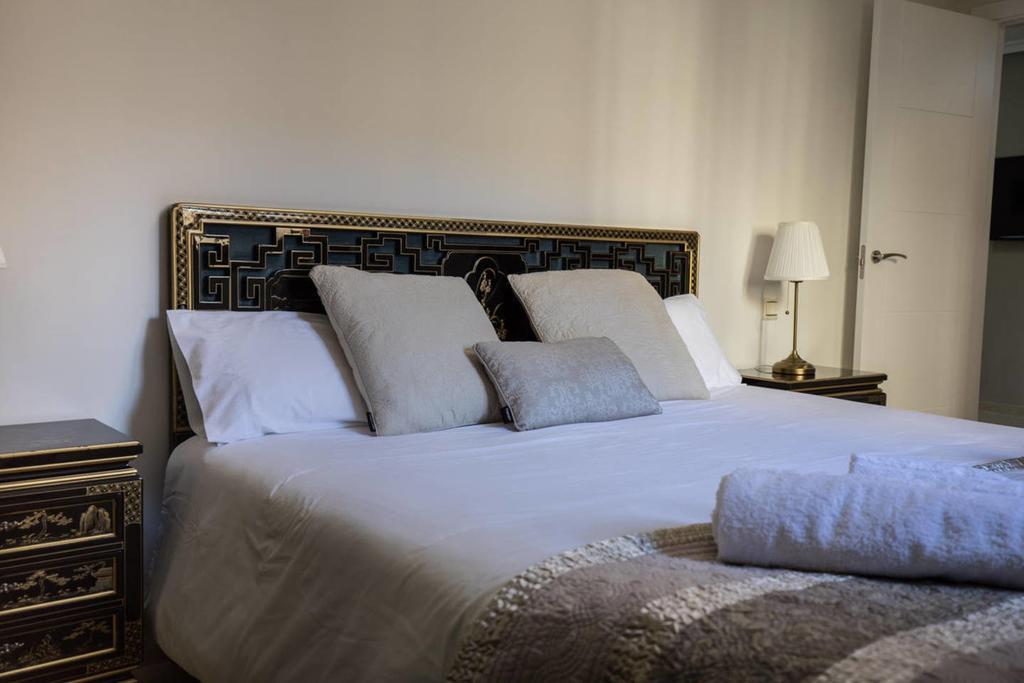 Apartamento Calle Sierpes Sevilla Exteriör bild